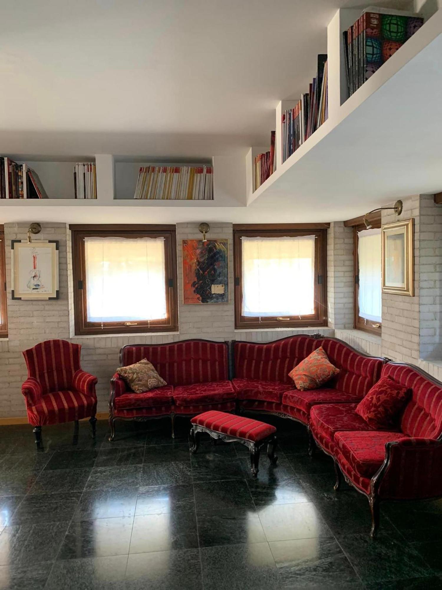 La Casa Dei Nonni Di Leini' Villa Exterior photo